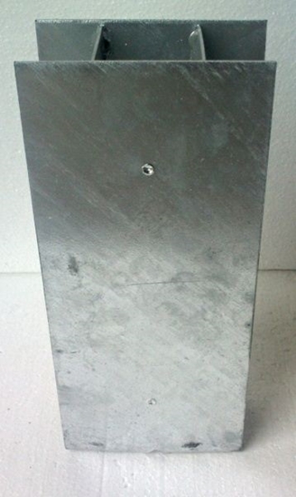 Obrázek z Stabilizační držák průběžný pro podhrabové desky vysoké 300 mm